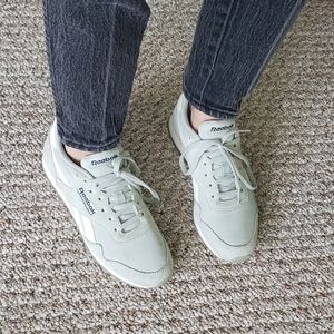 Mint Reeboks